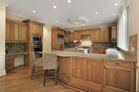 43 “New and Spacious” Light Wood Custom Kitchen Designs - Home Stratosphere