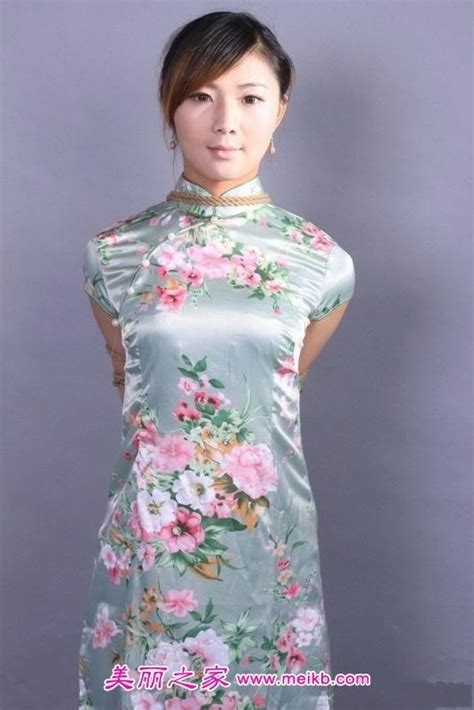 Reverse Prayer With Elbows Touching Porn Fan Community Forum