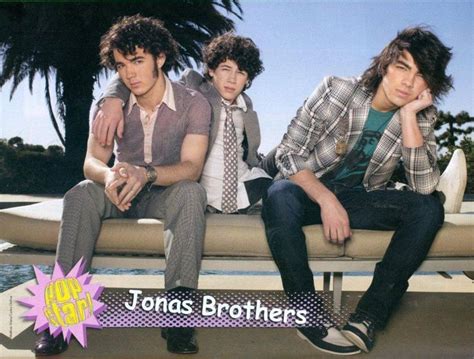 Love Health NICK KEVIN JOE JONAS BROTHERS CHACE CRAWFORD