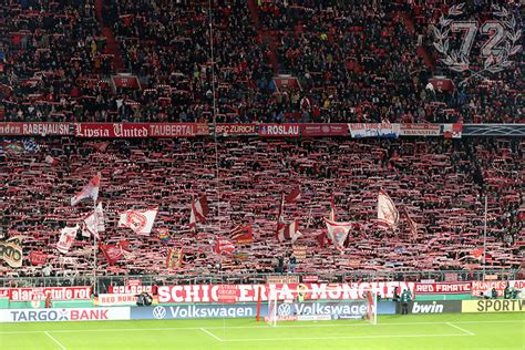 FC Bayern SC Freiburg 04 04 2023 Südkurve München