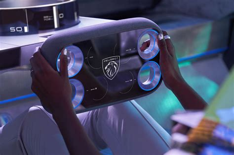 Ces Stellantis Presume El Peugeot Inception Con Volante T Ctil