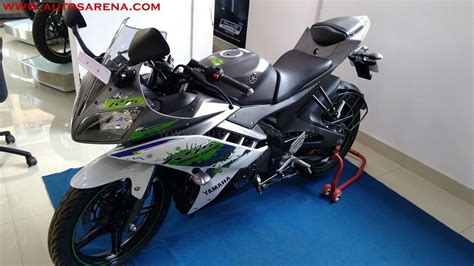 Yamaha YZF R15 Price 2023 Mileage, Specs, Images Of YZF R15 Carandbike ...