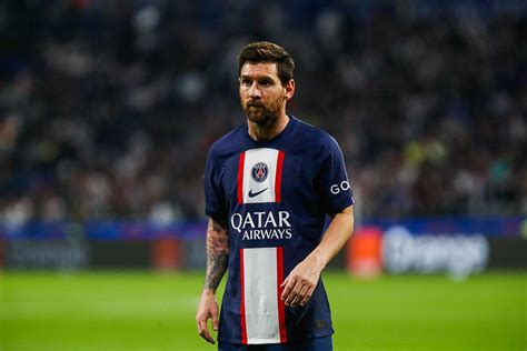 Foot Psg Prolongation De Lionel Messi Le Psg Frappe Très Fort