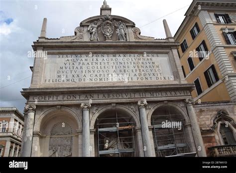 Fontana Dell Acqua Felice Fountain Of Moses In The City Of Rome