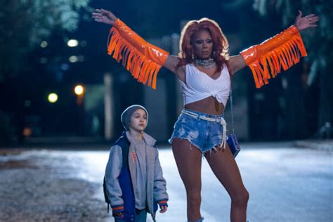 Aj And The Queen Dracula Et Le Retour De Sex Education On Regarde Quoi Sur Netflix En