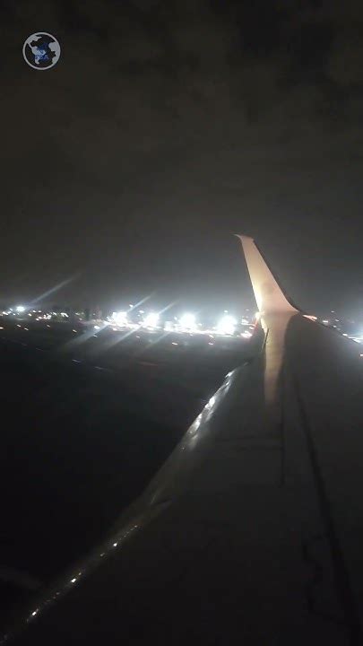 Aterrizaje En Hyperlapse En El Aeropuerto De Mex Aicm Visto Desde Un