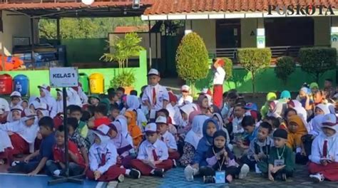 Hari Pertama Masuk Sekolah Siswa Sd Di Jaksel Sampai Gak Bisa Tidur