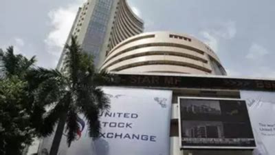 Nifty Sensex Snaps Two Day Losing Streak On Gains In Ril Maruti