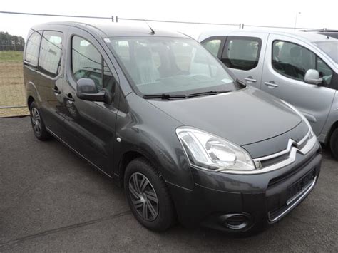 Citroen Berlingo Multispace Photos and Specs. Photo: Citroen Berlingo ...