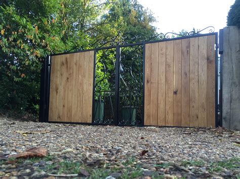 Electric Driveway Gates In Guildford Surrey Wentworth Gates