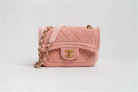 Chanel Flap Bag Velvet Pink Mini Open Space