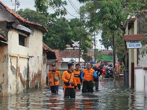 Banjir Lumpuhkan Lima Daerah Di Jawa Tengah Tagar