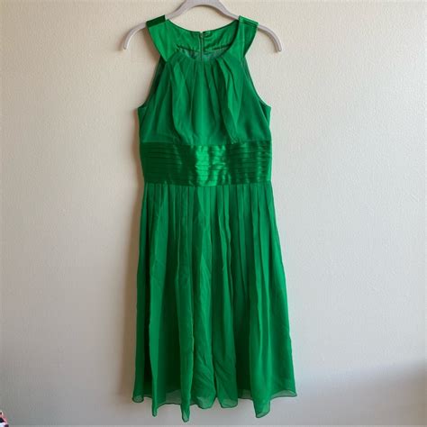 Maggy London Emerald Green Sleeveless Silk Dress Gem