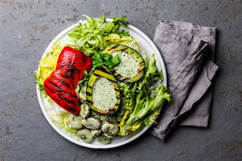 Vegetarian Lettuce Beans Salad With Grilled Avocado And Bell Pepper