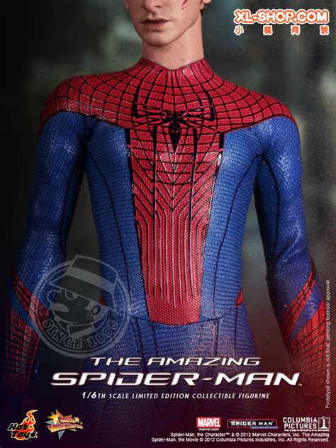 Hot Toys MMS 179 The Amazing Spider Man 1 6th Scale Spider Man Collectible Figure