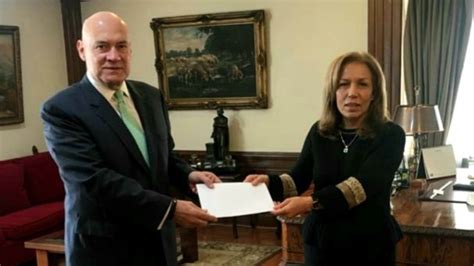 Presentaci N De Copias De Cartas Credenciales Del Embajador Del Per En