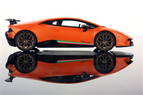 Looksmart LS469A 1 43 Lamborghini Hurac N Performante Arancio