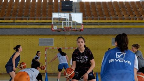 Përfaqësuesja e Kosovës U20 F në basketboll ka filluar përgatitjet