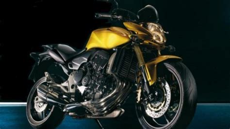 Honda Cb F Hornet Pura Filosof A Naked