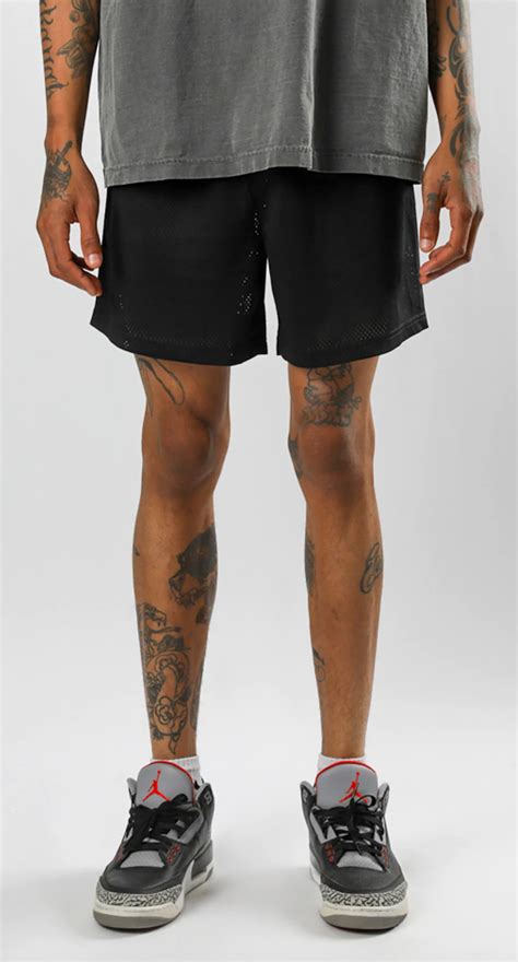 The Best Hoochie Daddy Shorts To Wear During Short Shorts