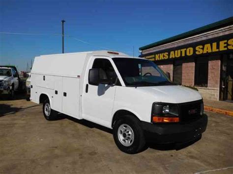 Gmc Savana G3500 Cutaway Kuv Van Long Bed 6 0l 2014 Van Box Trucks