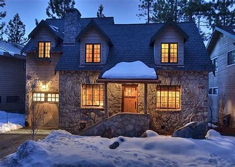 10 Of The Coolest VRBO Vacation Rentals in South Lake Tahoe