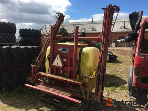 Hardi 12 Meter Sprøjte Sprayer Til Salg På Retrade Kan Du Købe Brugt