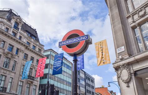 Berkeley Square Banco De Imagens E Fotos De Stock Istock