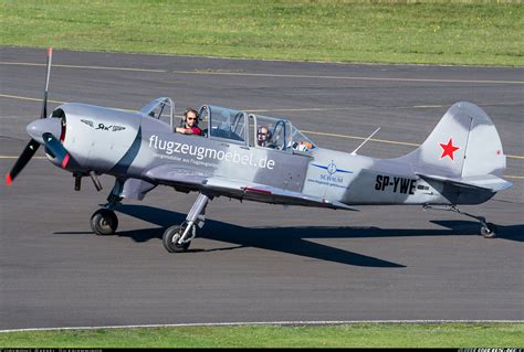 Yakovlev Bacau Yak 52td Untitled Aviation Photo 4647815