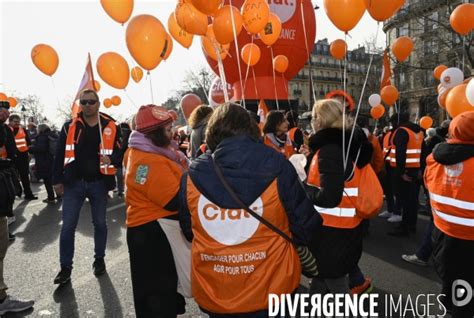 La Manifestation Contre La Reforme Des Retraites Paris Le