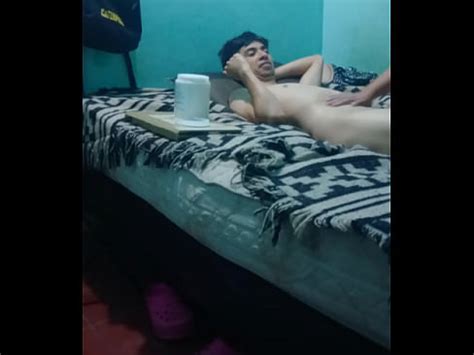 Masaje De Medi Placer Para Un Chico Flaquito XVIDEOS