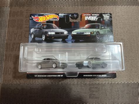 Hot Wheels Premium Pack Nissan Sentra Se R Nissan Silvia S