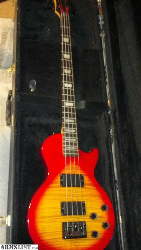 ARMSLIST - For Sale/Trade: Epiphone Les Paul Bass Guitar Like New