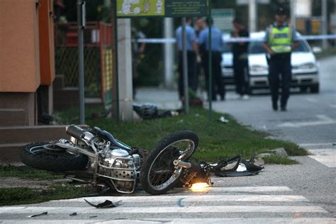 Jutarnji List Foto Stravi An Sudar U Centru Ivani Grada U Sudaru