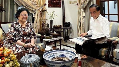 Soal Wacana Pertemuan Megawati Dan Jokowi Pengamat Ujang Komarudin