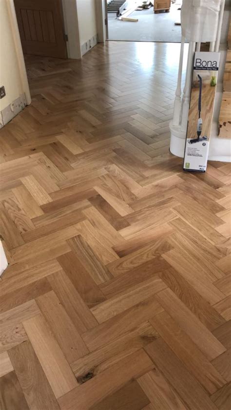 V4 Zigzag ZB107 Unfinished Engineered Oak Chester Wood Flooring