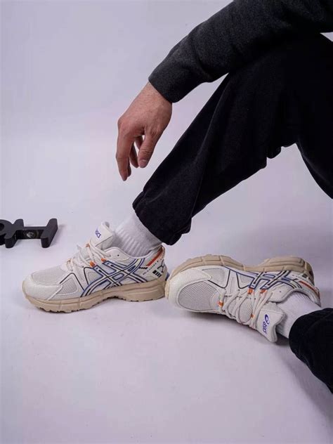 Кроссовки беговые мужские ASICS купить на OZON по низкой цене