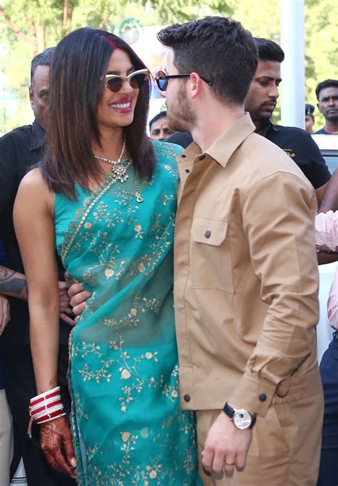 Priyanka Chopra and Nick Jonas first photos as a married couple ...