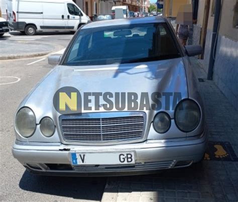 Subasta De Mercedes Benz Clase E 300 Classic Berlina Aut 1998