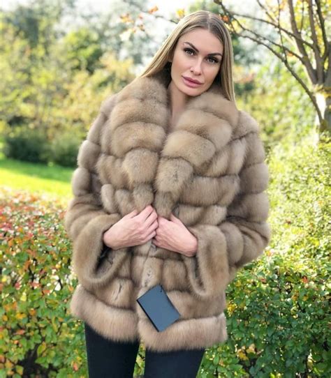 Pin By Elegante On Fur Fashion Guide Fur Coat Sable Fur Coat Sable Coat