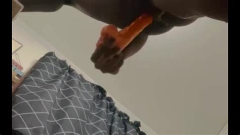 弄到湿漉漉的奶油关于我的 Onlyfans 链接的完整视频 Pornhub Gay