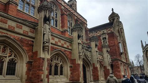 History Bite: Old Divinity School, Cambridge | An Historian About Town