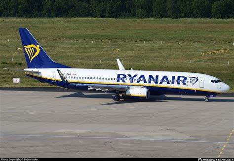 Ei Dwo Ryanair Boeing As Wl Photo By Bj Rn Huke Id