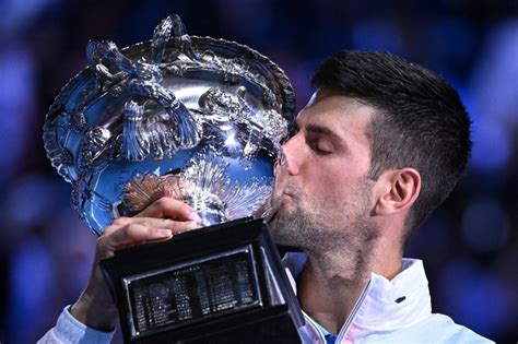 Deca Djokovic Conquista O 10º Título Do Australian Open Iguala Nadal E Volta Ao Topo Do