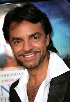 NOTICIAS Y EFEMERIDES MUSICALES Y DEL CINE EUGENIO DERBEZ UN 02 DE