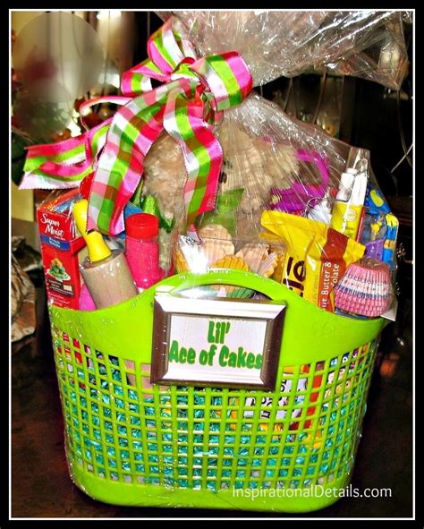 10 Cute Silent Auction Gift Basket Ideas 2024