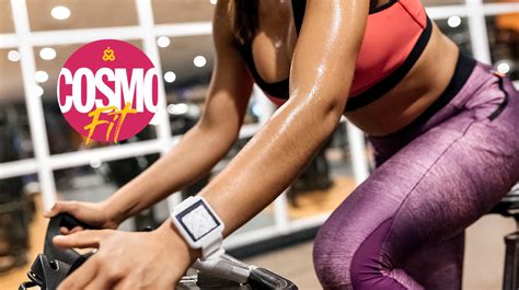 CosmoFit Rutina de 30 minutos en bici que te hará trabajar el cuerpo