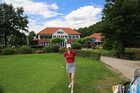 54 Holes Op 1 Dag Voor Het KWF Prise D Eau Golf