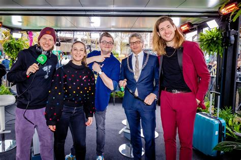 3FM Serious Request Van Start Met Glazen Huis In Amersfoort Spreekbuis Nl