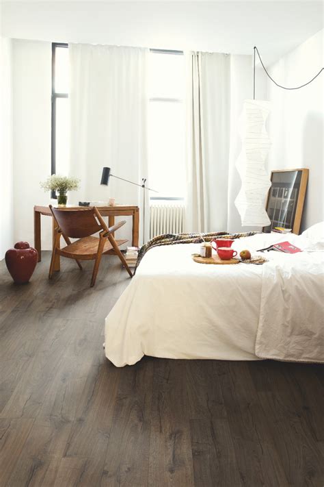 Дуб коричневый ламинат Quick-Step коллекция Impressive